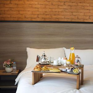 ONOMO Queen Suite